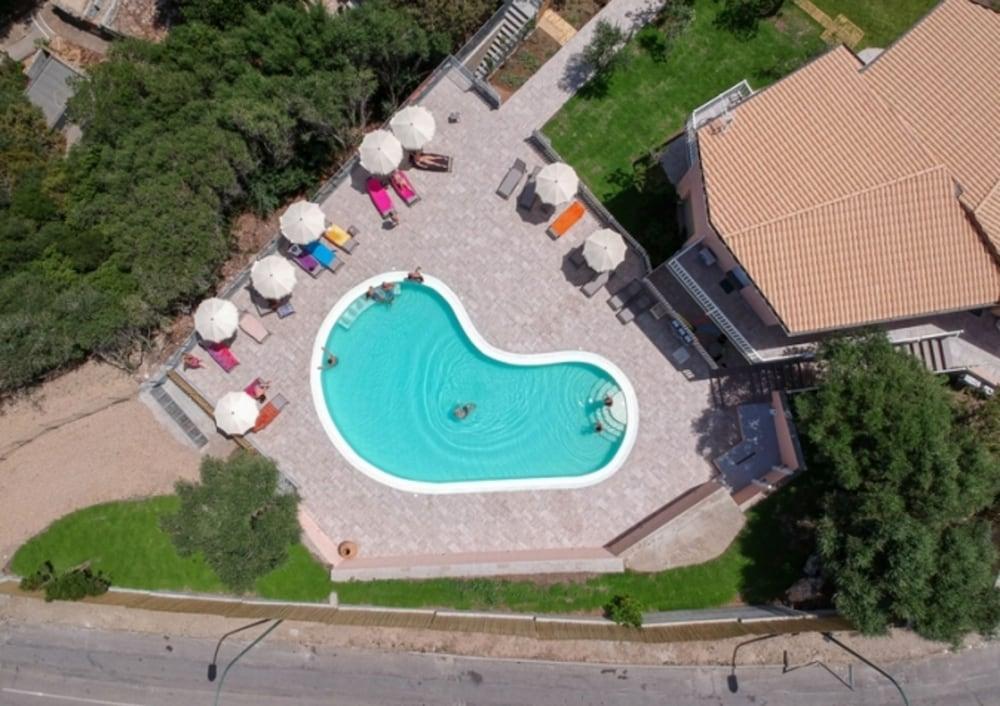 Park Hotel Asinara Stintino Bagian luar foto